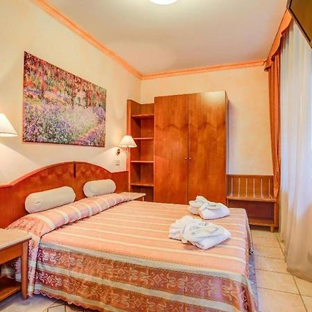 Hotel Rosalba - Valentini Family Village Bellaria-Igea Marina Extérieur photo