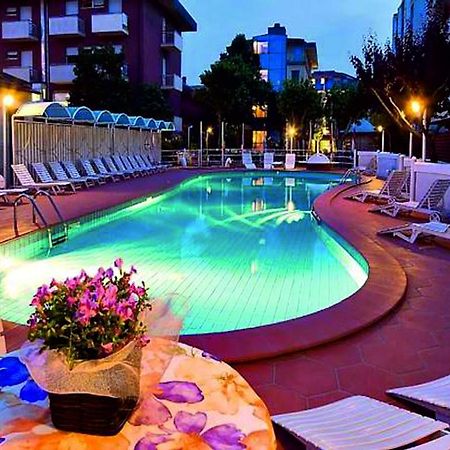 Hotel Rosalba - Valentini Family Village Bellaria-Igea Marina Extérieur photo