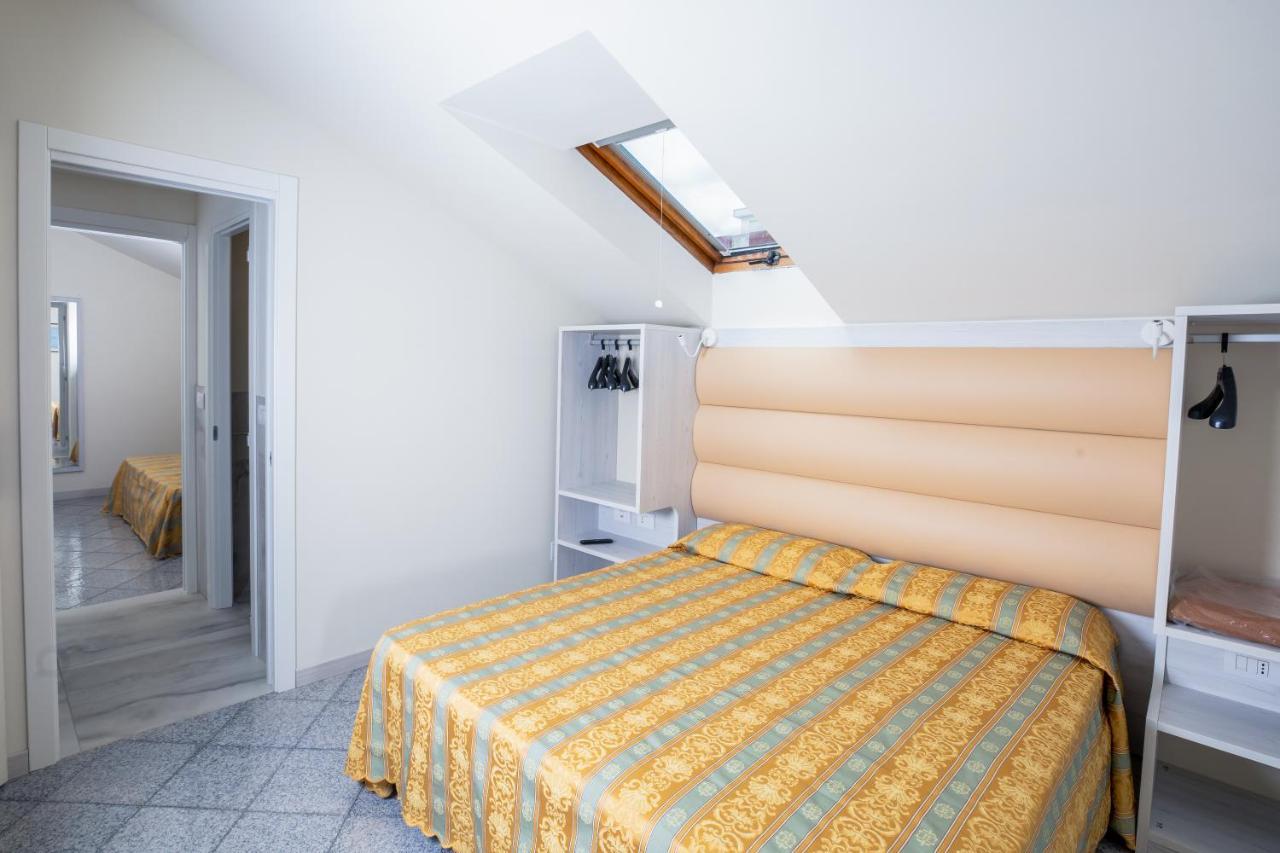 Hotel Rosalba - Valentini Family Village Bellaria-Igea Marina Extérieur photo